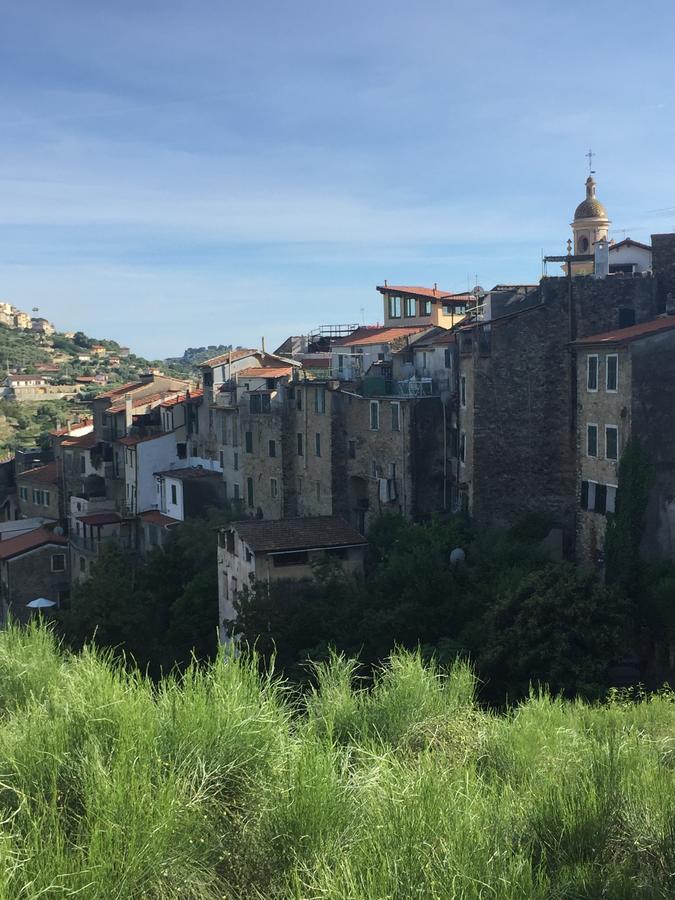 A Ca Du Barba Ge Vallebona Exterior foto